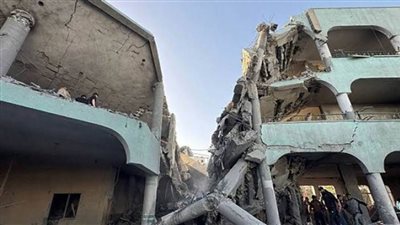 عُمان تدين قصف مدرسة 