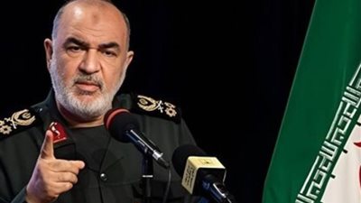 قائد الحرس الثوري الإيراني: لن نبدأ الحرب لكننا مستعدون لها