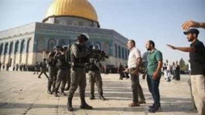 الاحتلال يبعد صحفيا عن المسجد الأقصى لثلاثة أشهر