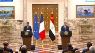 عاجل| مصر وفرنسا يؤكدان أهمية استعادة المعدلات الطبيعية لحركة مرور السفن في قناة السويس