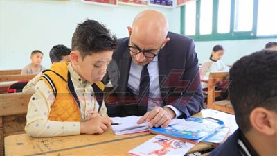 جولة مفاجئة لوزير التربية والتعليم على مدارس كفر الشيخ