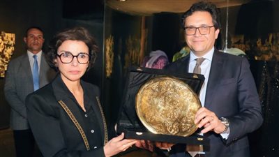 وزير الثقافة المصري يستقبل نظيرته الفرنسية بمتحف أم كلثوم بالمنيل