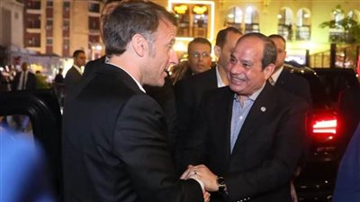 زيارات الزعماء تُنعش السياحة.. تجول ماكرون في خان الخليلي يبرز الإرث الحضاري المصري