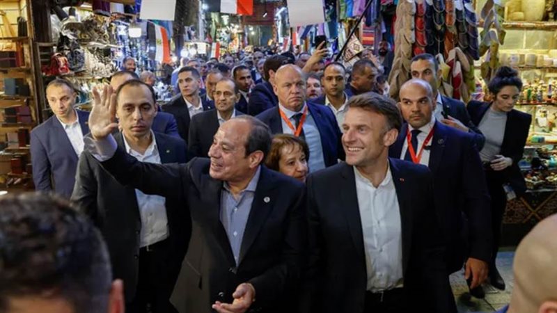 الرئيس السيسي و ماكرون