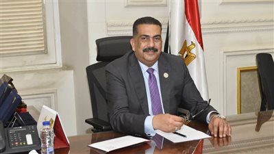 عضو مجلس الشيوخ: زيارة ماكرون للعريش دعم إنساني لغزة وتأكيد لدور مصر المحوري