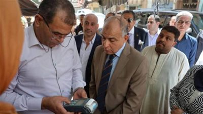 تموين المنيا: ضبط 300 بطاقة تموينية مجمعة وتحرير 60 محضرًا بمغاغة