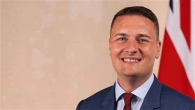 وزير الصحة البريطاني: تعريفات ترامب قد تضرب إمدادات الدواء في المملكة المتحدة