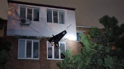 عاجل.. طائرة بدون طيار تحمل قنبلة علقت في حبل غسيل