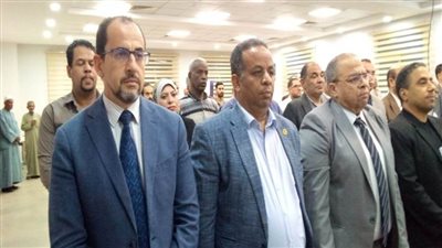 القائم بأعمال رئيس جامعة أسوان يفتتح فاعليات ملتقى التعليم الجامعي والصناعة في جنوب الصعيد