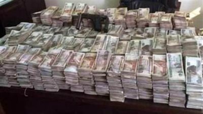 اتخاذ الإجراءات القانونية حيال شخصين متهمين بغسيل أموال 