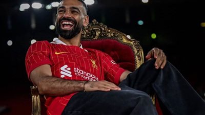 عاجل.. محمد صلاح يكشف: مكة وراء قرار تجديد عقدي مع ليفربول