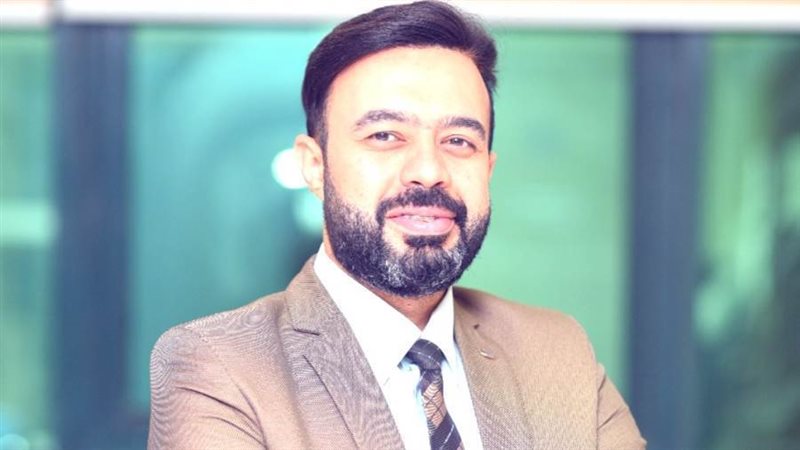 الدكتور احمد عصام