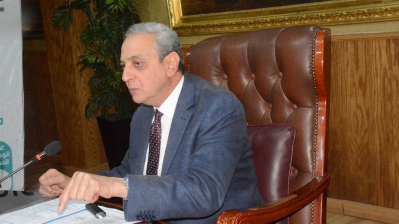 محافظ الغربية خلال