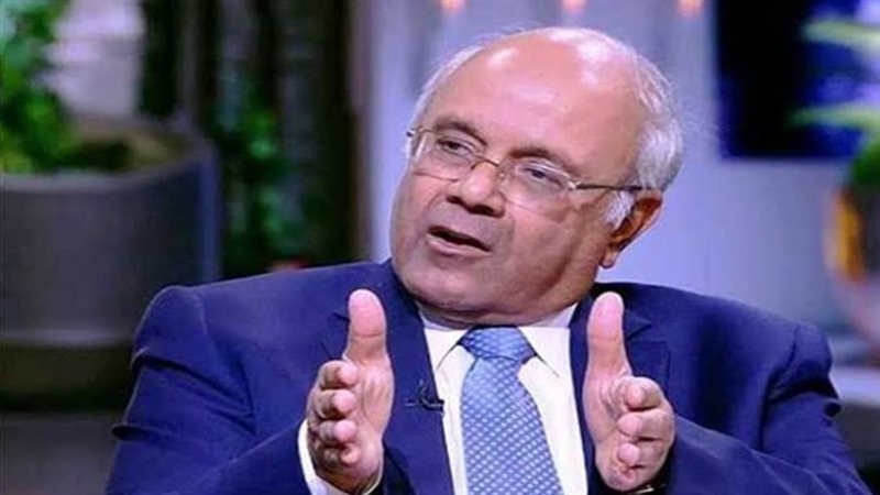 الدكتور محمد عطية