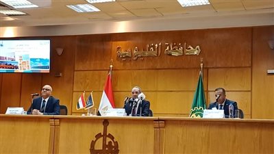 وزير الاتصالات: 300 وحدة تشخيص عن بُعد بالمستشفيات وتشخيص أكثر من 220 ألف مريض في مختلف المحافظات