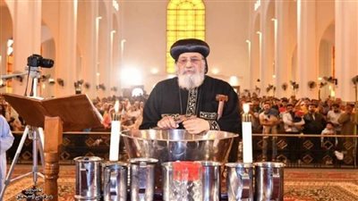 عاجل..قداسة البابا تواضروس يصلي قداس أحد الشعانين في الكاتدرائية المرقسية بالإسكندرية