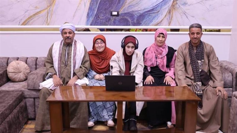 طالبة بمدرسة النور