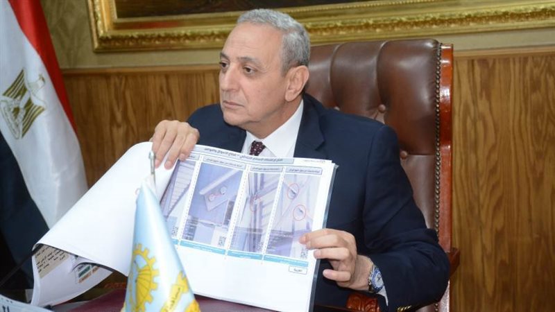 محافظ الغربية خلال