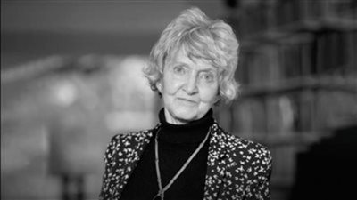 لقاء مع الكاتبة الهولندية مينيكه شيبر في مكتبة الإسكندرية