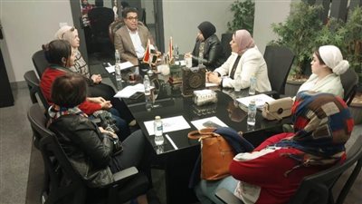 اتحاد المرأة بـ