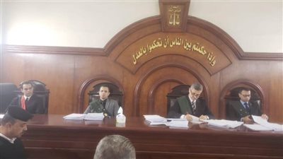 جنايات دمنهورتقرر تأجيل محاكمة 8 أشخاص قتلوا شابا أخذا بالثأر 