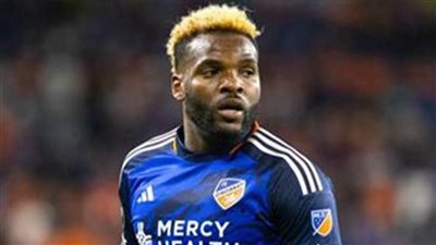 عاجل.. وفاة آرون بوبيندزا لاعب الزمالك السابق 