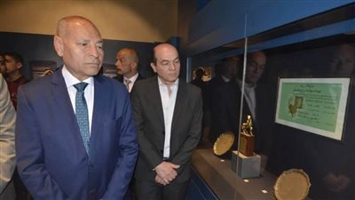 محافظ القاهرة يتفقد متحف 