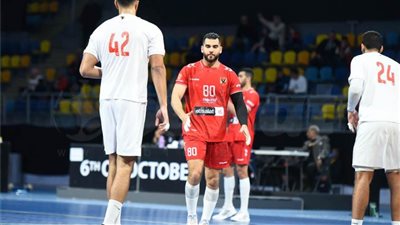 رجال يد الأهلي يهزم الزمالك ويتوج بطلا لكأس مصر