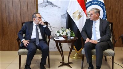 وزير البترول والثروة المعدنية يلتقي بالرئيس التنفيذي لشركة “أديس