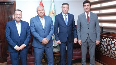 وزير الزراعة ومحافظ الوادي يبحثان تعزيز التعاون المصري السعودي في الاستثمار الزراعي