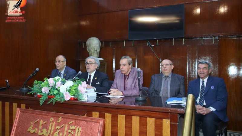 نقيب كتاب مصر خلال