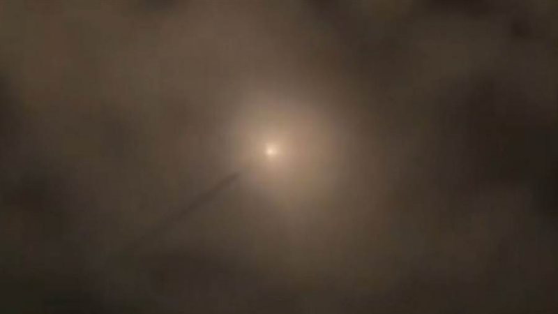 صاروخ يستهدف الاحتلال