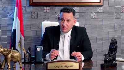 خبير اقتصادي: أهمية كبرى لقرار استبدال الرسوم التي تتقاضاها الجهات الحكومية بضريبة موحدة