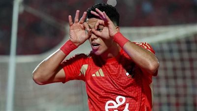 عاجل.. الأهلي يبدأ خطوات تمديد عقد إمام عاشور ورفع راتبه السنوي