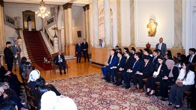 لقاء تفاعلي لوزير الخارجية مع١٠٠ طالب من الجامعات المصرية