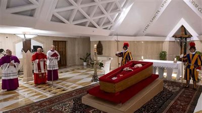 نقل جثمان البابا فرنسيس إلى كاتدرائية القديس بطرس