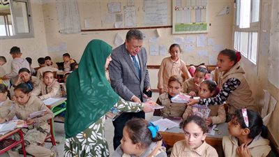 وكيل تعليم البحيرة يشدد على ضرورة الالتزام بالحضور والانصراف وأعمال التقييمات والامتحانات الشهرية