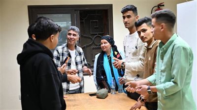 ملتقى سيناء لفنون البادية يواصل فعالياته بلقاء مع شباب المحافظة 