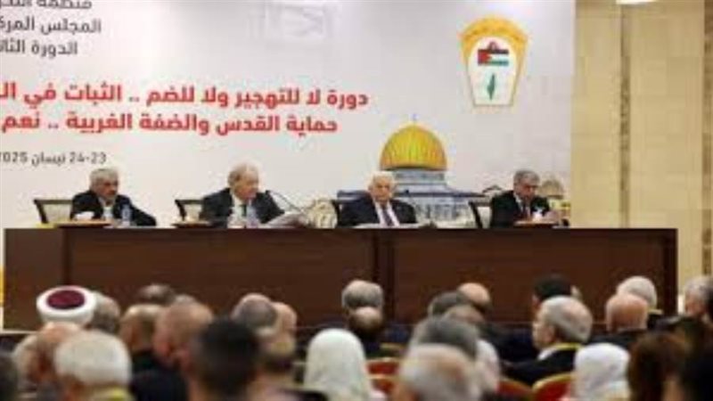 خلال افتتاح أعمال