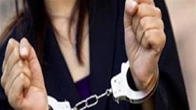 ضبط سيدة  لاتهامها بالتعدي على مالكة محل سوبر ماركت بالإسكندرية