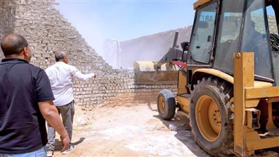 محافظ سوهاج: إزالة 72 حالة تعد على الأراضي الزراعية خلال 7 أيام