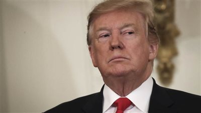 ترامب: من الصعب على أوكرانيا استعادة شبه جزيرة القرم