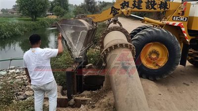 صيانة بوابة مياه الري بـ«فم الخص» لخدمة أكثر من ألف فدان بمطوبس