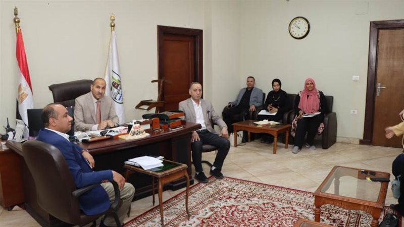 اجتماع سكرتير بنى