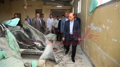 عبد المعطي يتفقد مطحن سلندرات لإنتاج الدقيق التمويني بطاقة 385 طنًا/ يوميًا