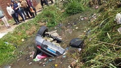 مصرع ربة منزل ونجلتها في حادث انقلاب سيارة ملاكي في مصرف