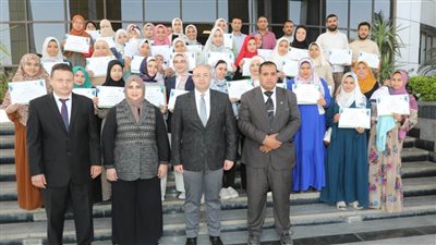 تسليم 60 متدربًا شهادات اجتياز دورات التدريب المهني ببني سويف