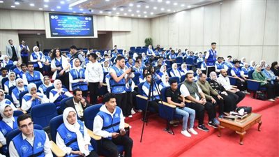 محافظ مطروح يلتقي بمتطوعي وزارة الشباب والرياضة 