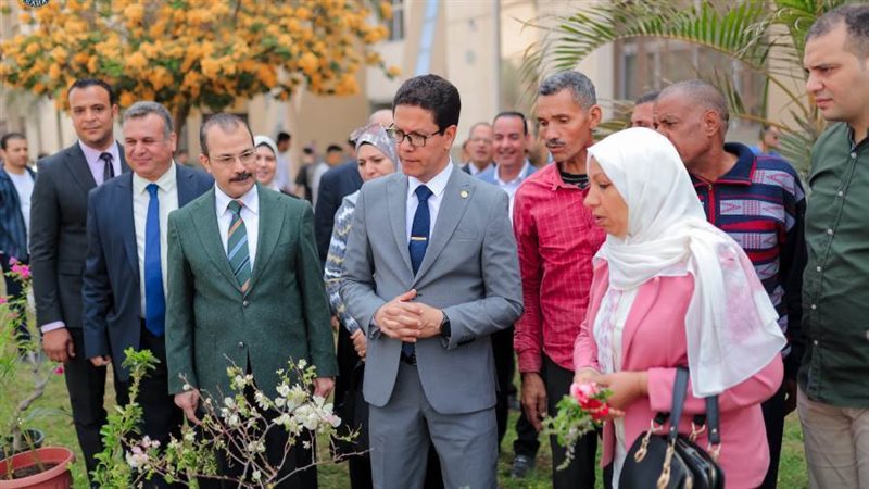 افتتاح معرض الزهور