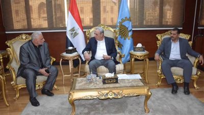  بالصور.. محافظ الغربية يشدد بالإسراع في توقيع الأحوزة العمرانية على الطبيعة